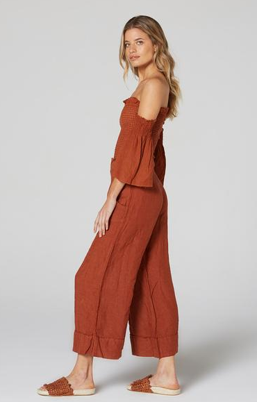 Woman Wearing Estilo Emporio Tropez Pant - Rust - Pants LUXAMORE